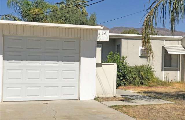 FOR RENT NOW !!! 55+ COMMUNITY