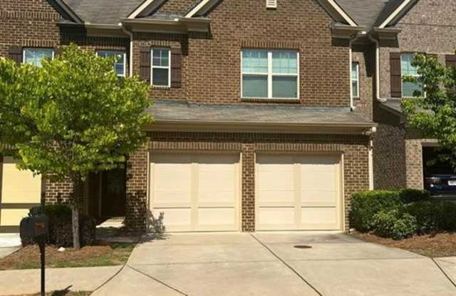 2115 Greencrest Circle