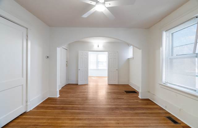 4371 Forest Park Avenue