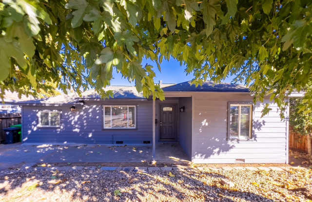 Charming Three Bedroom Westwood Napa Home