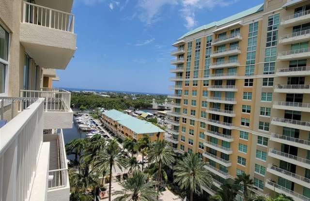700 E Boynton Beach Blvd