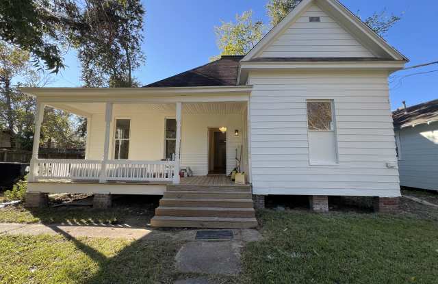 Photo of 875 North 4th Street