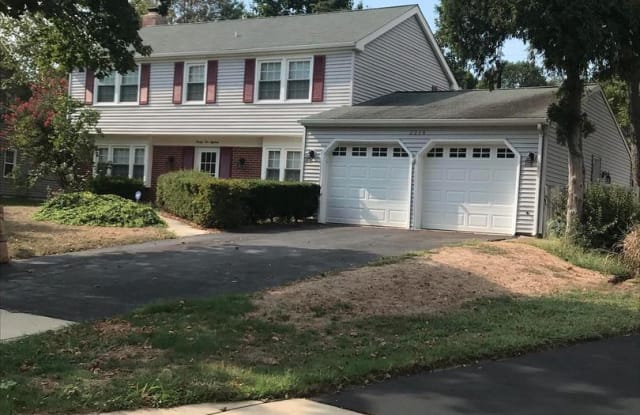 2218 HALLOW LANE - Bowie, MD apartments for rent