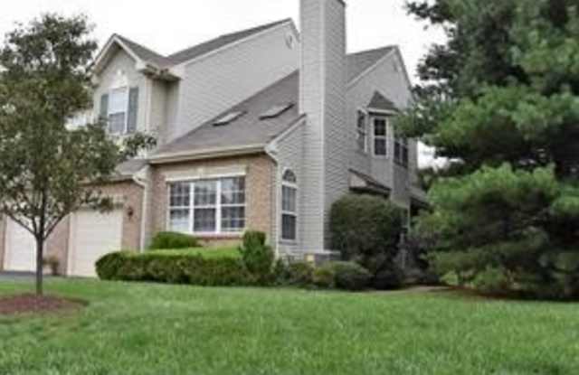 Photo of 339 FIELDSTONE Drive