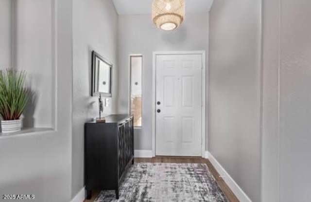 8900 E AMBER SUN Way