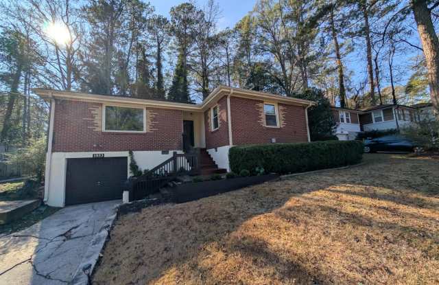 Photo of 1853 Boulderview Dr SE