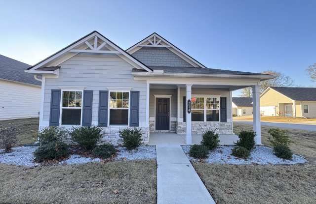 Photo of 214 N Dogwood Street