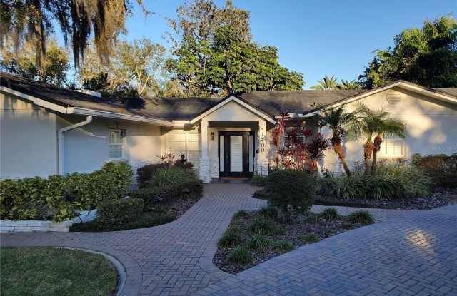 Photo of 1400 S PENNSYLVANIA AVENUE