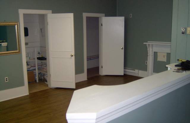 Photo of 128 W WASHINGTON ST