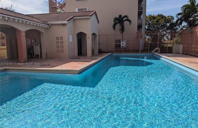 10245 NW 9TH STREET CIR