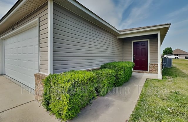 5808 N 34th St - 5808 North 34th Street, Broken Arrow, OK 74014