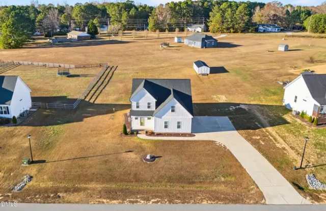 Photo of 90 Eagle Chase Dr