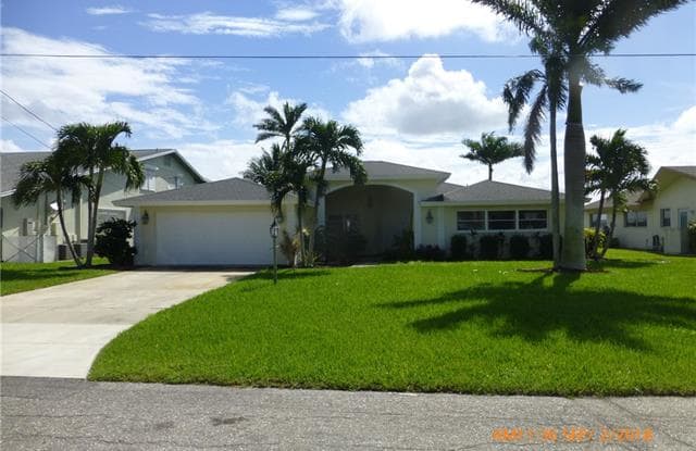 3305 SE 22nd PL - 3305 Southeast 22nd Place, Cape Coral, FL 33904