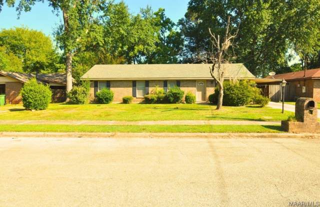 Photo of 2737 S Wallace Drive