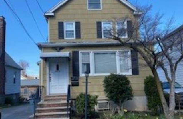 455 Columbia Ave - 455 Columbia Avenue, Cliffside Park, NJ 07010