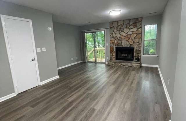 6325 Windsor Gate Lane