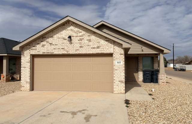 New 3-Bed, 2-Bath Home in Elm Meadows – Lubbock Schools