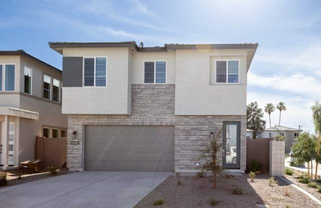 NEWLY CONSTRUCTED/ PVT YARD / NEAR OLD TOWN - SINGLE FAMILY