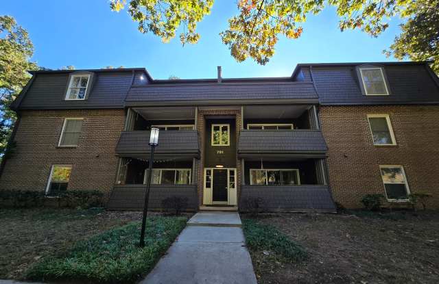 1652 N Gatewood Road NE #BLDG. 791 UNIT 8