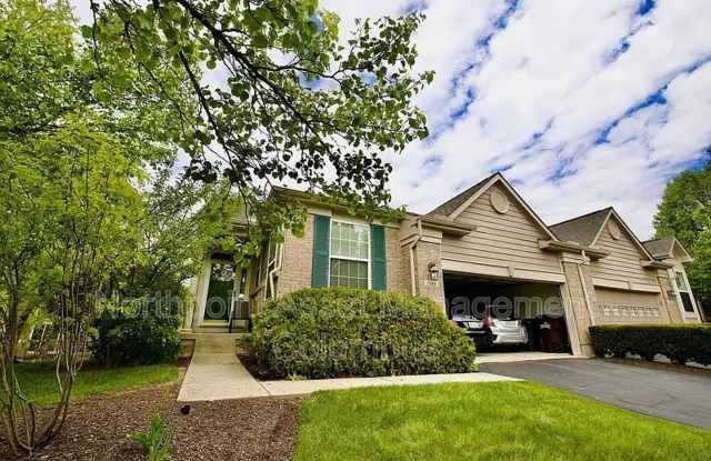 Photo of Beautiful 3BR 3BA Townhouse • Updated Kitchen • Deck • 2-Car Garage in Beavercreek