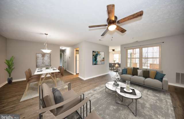 1717 LANDMARK Drive unit: 1K