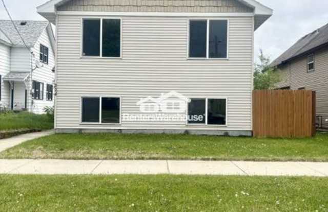224 5th Avenue North