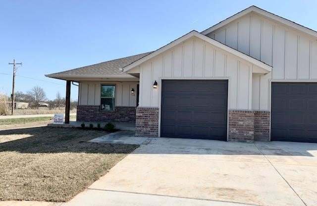 Photo of 796 NE 4th Street