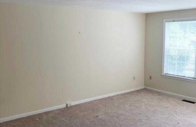 6620 GREENLEIGH Lane