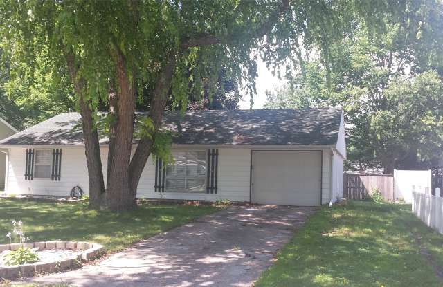 2702 W. Daniel St.
