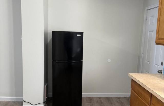 2966 N RINGGOLD STREET