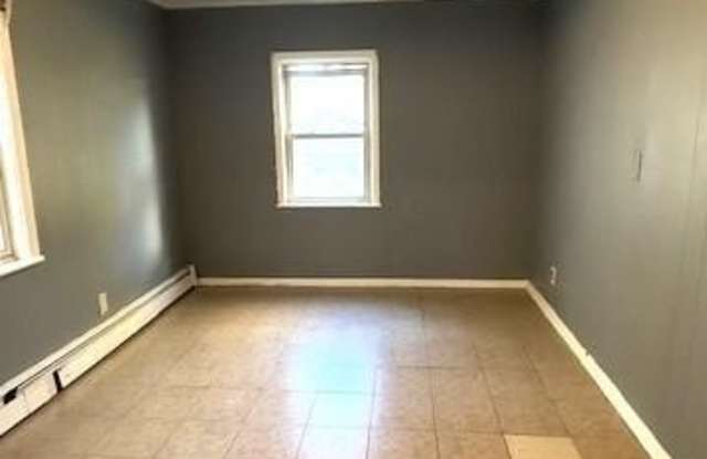 47 Richardson Street