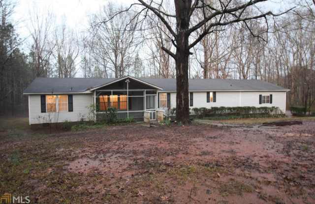 243 Oak Dr - 243 Oak Drive, Troup County, GA 30240