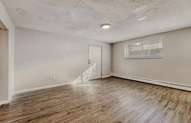 1422 Macon St