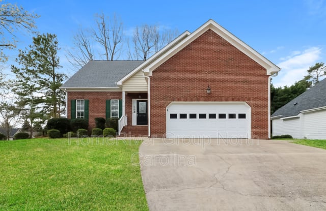 1101 Oak Crest Dr - 1101 Oak Crest Drive, Knightdale, NC 27545