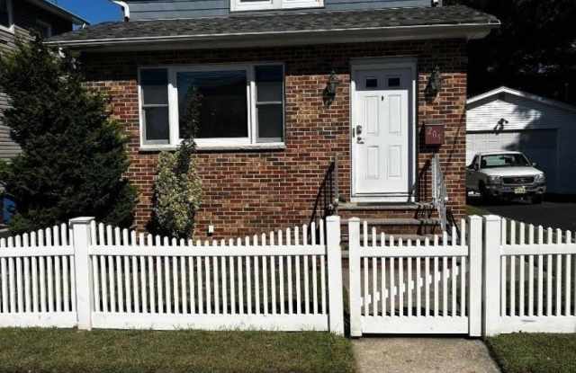 Photo of 205 Valley Brook Ave