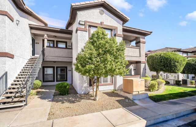 Cute 2 Bedroom Condo!