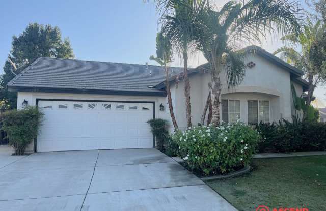 Photo of Stunning 4 Bedroom Home In Rosedale!