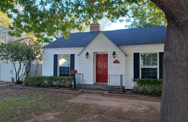 Photo of 1817 Ardath Avenue