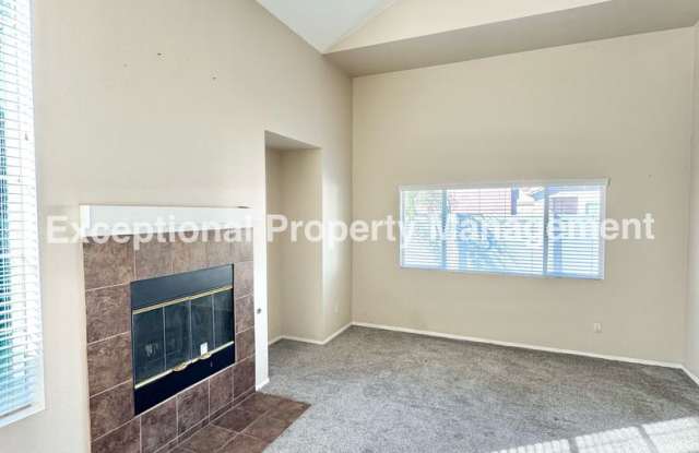 Ready to move in 3 bed 3 bath home!