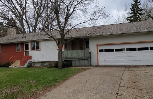 6200 Baker Avenue Northeast - 6200 Baker Avenue Northeast, Fridley, MN 55432