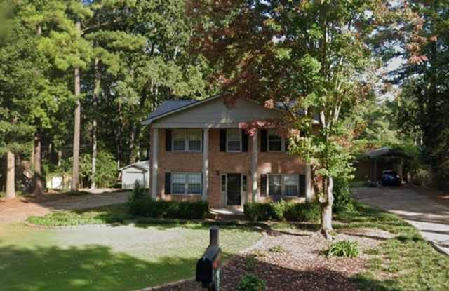 Photo of Beautiful, updated duplex in great area! Close to I-26 and I-20, Harbison shopping, dining, hospital, Sam's Club, Costco, Starbucks! New LVP floors throughout. Nice granite countertops in kitchen and bathroom! Nice yard with tons of space!