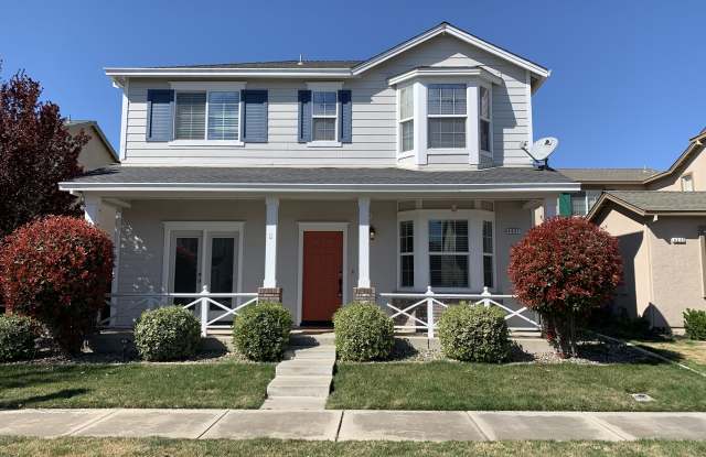 4227 Ivory Ln