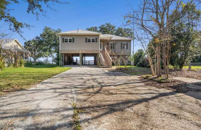 Photo of BAY FRONT LIVING
