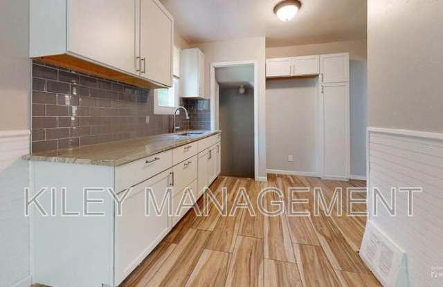 19954 Oakfield Avenue