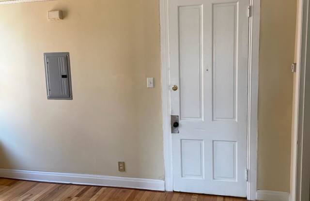 545 W Saint Catherine Street