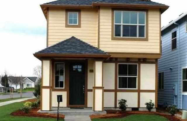 Photo of 3 bedroom plus den in Willamette Landing for $2895 per month