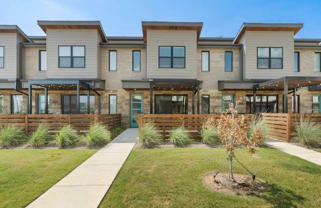 871 Cavitt Court