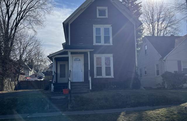 111 Myrtle Street - 2