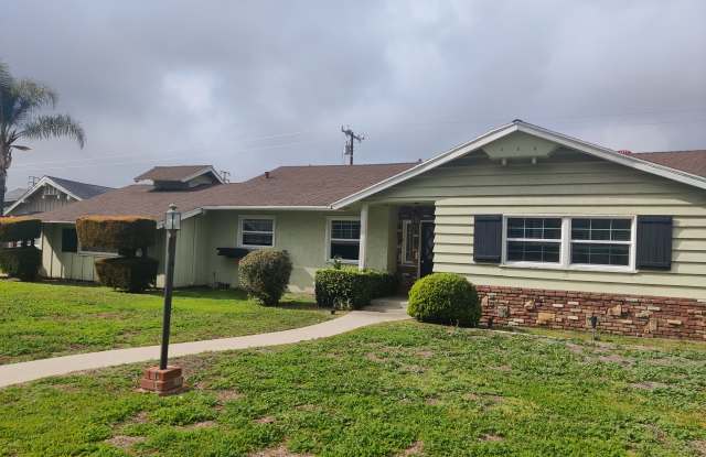 829 South Cajon Avenue