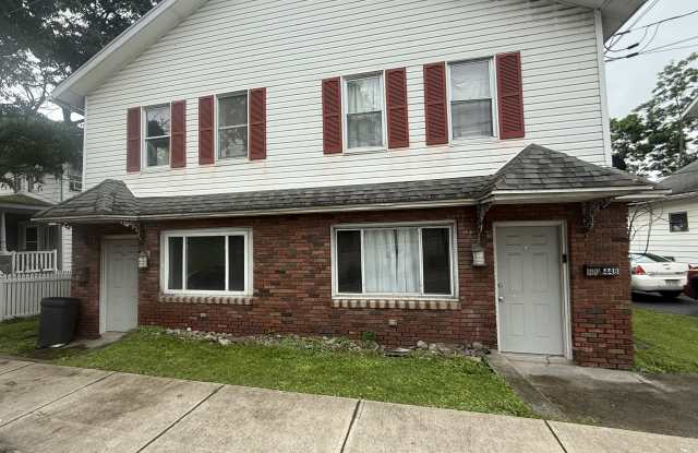 448 N Main